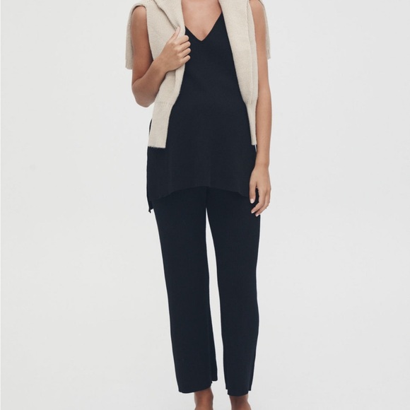 Black Ribbed Pants - Picture 5 of 5